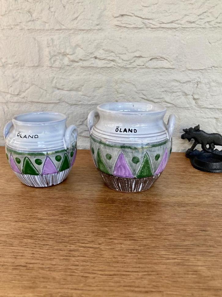 Laholm keramiek: 2 vintage potten uit Öland Zweden jaren 60, Antiek en Kunst, Antiek | Keramiek en Aardewerk, Ophalen of Verzenden