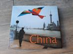 National Geographic boek China, Ophalen of Verzenden, Zo goed als nieuw, Maatschappij en Samenleving, Nederland