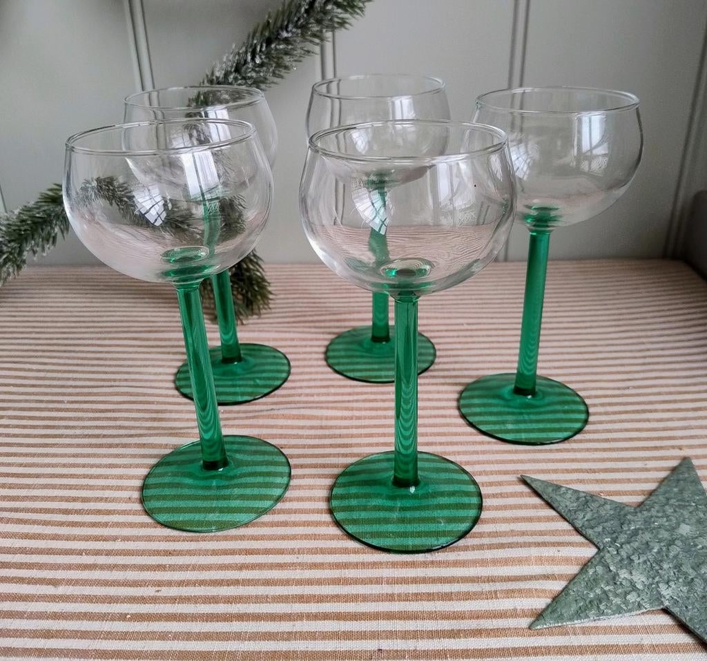 Prachtig! 5x vintage wijnglas groen Luminarc, Verzamelen, Glas en Borrelglaasjes, Zo goed als nieuw, Overige typen, Ophalen of Verzenden