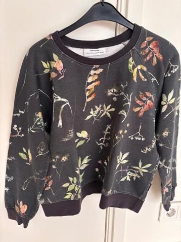 Dedicated Night Florals sweater zwart beschikbaar voor biedingen