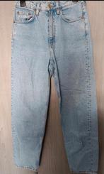 Leuke jeans maat 34, Kleding | Dames, Blauw, Weekday, Ophalen of Verzenden, Zo goed als nieuw