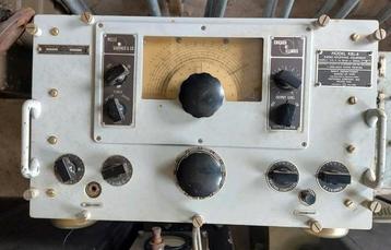 Navy radio ontvanger RBL-6, US army WW2 receiver beschikbaar voor biedingen