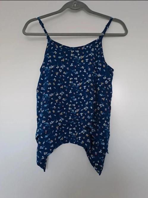 Old Navy blauw topje met bloemetjes maat kinder XL, Kinderen en Baby's, Kinderkleding | Maat 170, Nieuw, Meisje, Shirt of Longsleeve