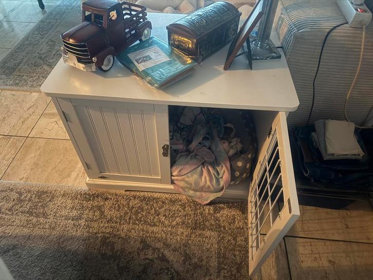 Honden bench kast wit 73x54x54, Dieren en Toebehoren, Hondenhokken, Zo goed als nieuw, Hondenhok, Minder dan 65 cm, Minder dan 75 cm