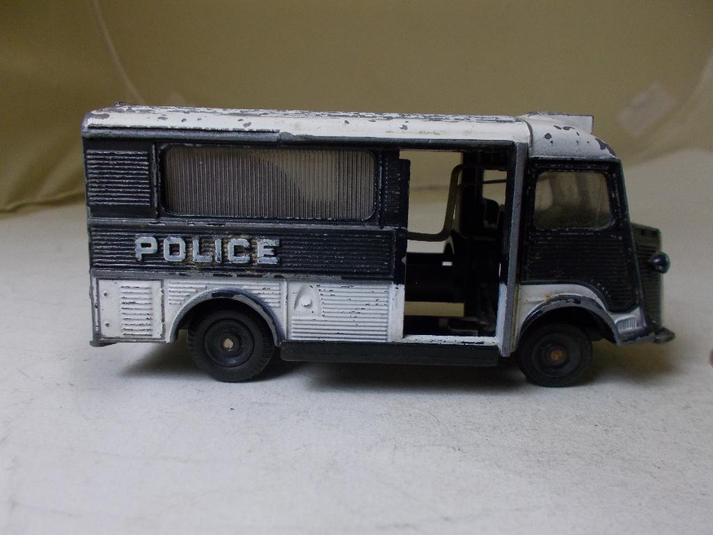 1965 Dinky Toys 566 CITROEN 1200KG CAR DE POLICE (Opknapper), Ophalen of Verzenden, Gebruikt, Bus of Vrachtwagen, Dinky Toys