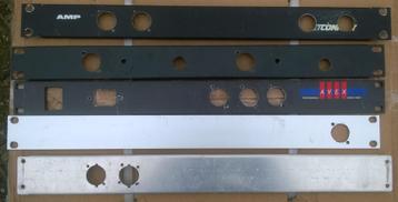 Panelen 19 inch, meerdere soorten beschikbaar voor biedingen