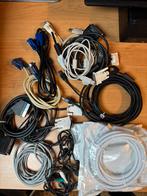 Computerkabels, HDMI, VGA, DVI, USB, AUX, Displayport, Computers en Software, Pc- en Netwerkkabels, Ophalen of Verzenden, Gebruikt