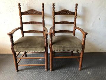 2 antieke houten knopstoelen Stoel / Groen Velours beschikbaar voor biedingen