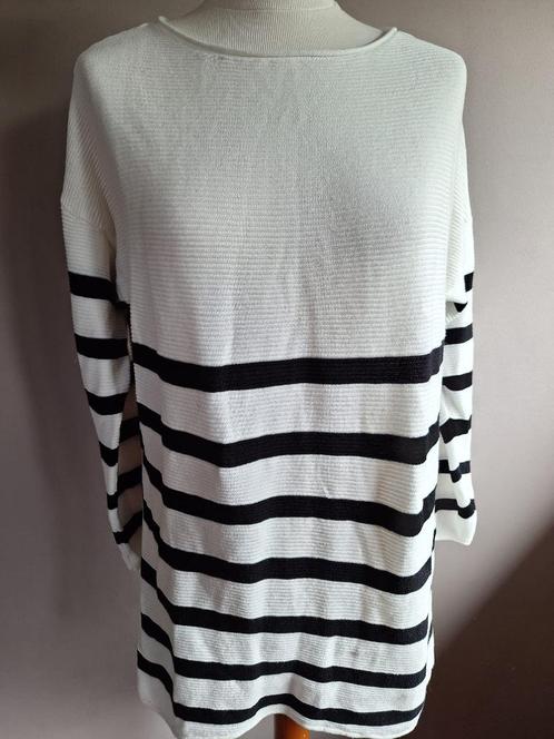 Nieuwe wit/zwart gestreepte stretch trui Up2Fashion, maat M, Kleding | Dames, Truien en Vesten, Nieuw, Maat 38/40 (M), Wit, Ophalen of Verzenden
