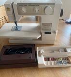Te koop Naaimachine Husqvarna 300, Ophalen of Verzenden, Zo goed als nieuw, Naaimachine, Husqvarna