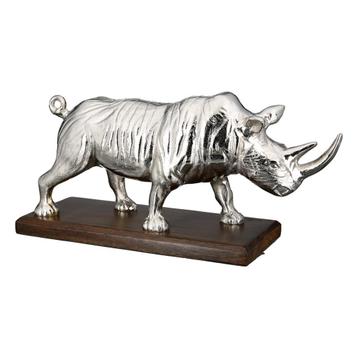 Beeld: Neushoorn (nieuw) beschikbaar voor biedingen