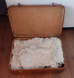 Oude retro koffer antiek hier gebruikt voor honde mand, Gebruikt, Ophalen of Verzenden