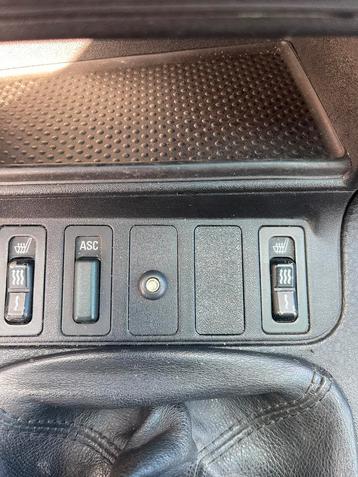BMW E36 blanco afdekplaatje middenconsole beschikbaar voor biedingen