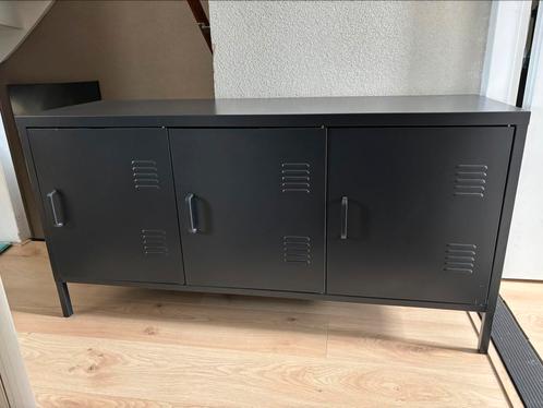 2 stuks Dressoir, zwart metaal, locker look, 3 deuren, Huis en Inrichting, Kasten | Dressoirs, Gebruikt, 25 tot 50 cm, Metaal