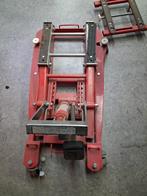 Motor krik, Ophalen, Gebruikt