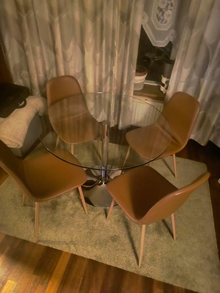 Glazen Eettafel met 4 Stoelen, Huis en Inrichting, Complete eetkamers, Gebruikt, 4 tot 6 stoelen, Ophalen