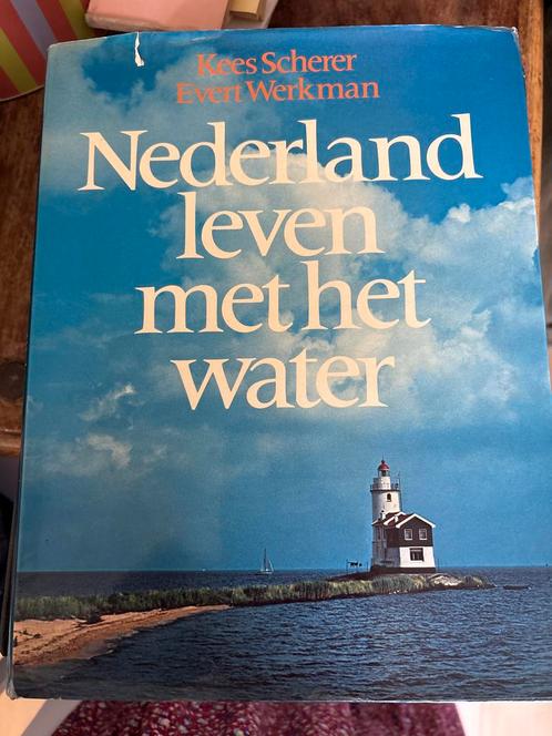 Nederland leven met het water - Kees Scherer, Werkman, Antiek en Kunst, Antiek | Boeken en Bijbels, Ophalen of Verzenden