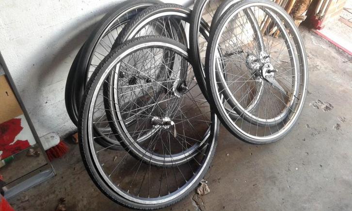 wielen voorwiel voor velgen velg wiel voorwielen 20 26 28'', Fietsen en Brommers, Fietsonderdelen, Gebruikt, Algemeen, Wiel, Ophalen of Verzenden