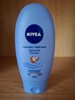 Nieuwe tube handcreme van Nivea Sheabutter, Ophalen of Verzenden, Nieuw, Overige typen