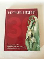 Boek Brohan Museum - Art Deco en Jugendstil, Boeken, Kunst en Cultuur | Architectuur, Gelezen, Architectuur algemeen, Ophalen of Verzenden