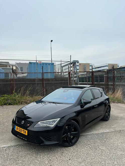 Seat Leon Cupra/2de eigenaar/Apk/line asist/boekjes!!!!, Auto's, Seat, Particulier, Leon, Benzine, Hatchback, Automaat, Geïmporteerd