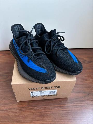 Adidas Yeezy Boost zwart/blauw mt 41 1/3e zgan beschikbaar voor biedingen