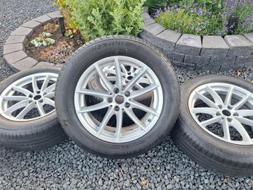 Set banden en velgen Mercedes GLC beschikbaar voor biedingen