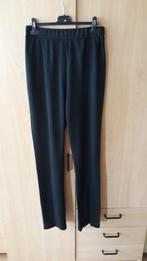 Zwarte skinny broek met een voorsplitten - mt 36, Zwart, Ophalen of Verzenden, Zo goed als nieuw, Maat 36 (S)