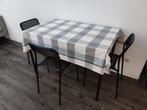 Kitchen table with three chairs, Ophalen, Zo goed als nieuw, Rechthoek