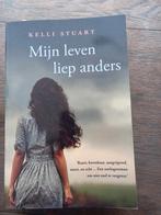 Mijn leven liep anders - Kelli Stuart, Tweede Wereldoorlog, Ophalen of Verzenden, Zo goed als nieuw, Kelli Stuart
