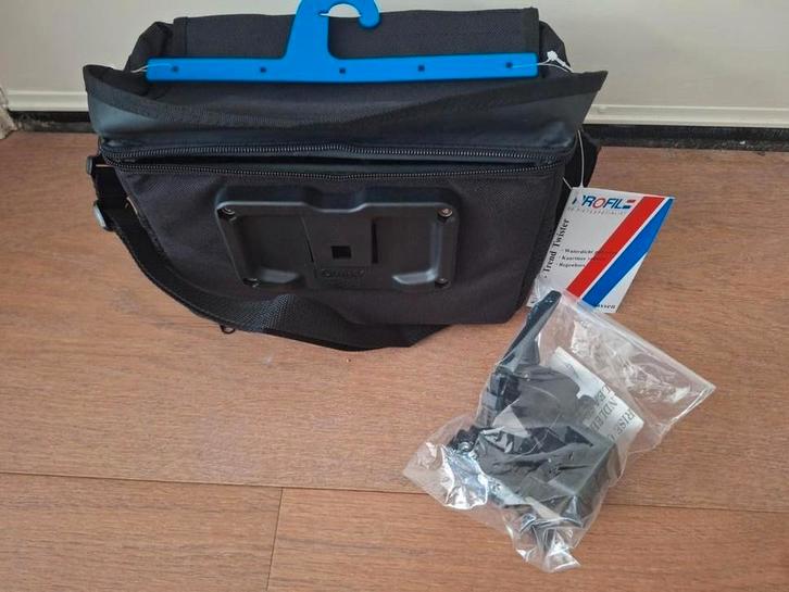 Oss: Profil stuurtas met Quick Release systeem,, Fietsen en Brommers, Fietsaccessoires | Fietstassen, Nieuw, Ophalen