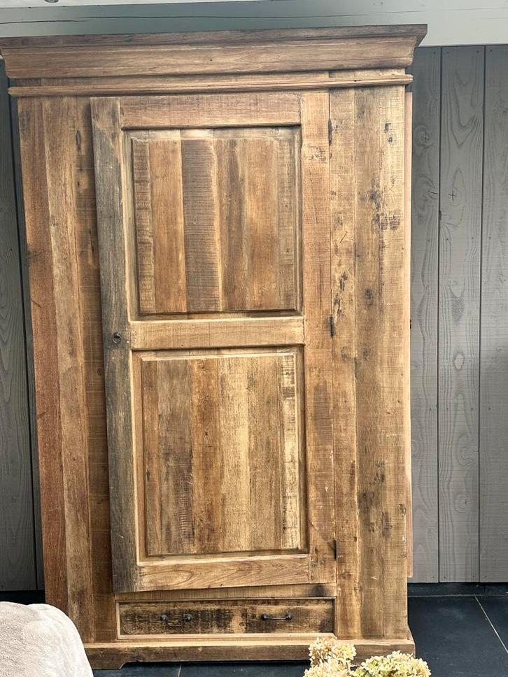 Teak Jagerskast - 220cm hoog, Huis en Inrichting, Kasten | Kledingkasten, Gebruikt, 200 cm of meer, 25 tot 50 cm, Met deur(en)