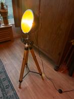 Industriële vloerlamp vintage zoekschijnwerper Hella lamp, Glas, Ophalen of Verzenden, Zo goed als nieuw