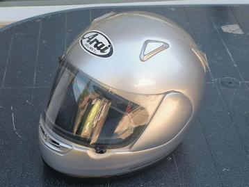 Zeer nette Arai motorhelm XXS beschikbaar voor biedingen