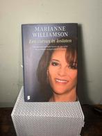 Marianne Williamson - Cursus in loslaten, Boeken, Gelezen, Achtergrond en Informatie, Ophalen of Verzenden, Marianne Williamson