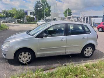 Volkswagen Polo 1.2 51KW 2010 Grijs beschikbaar voor biedingen