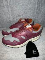 Nike x Patta ‘The wave’ rood, Kleding | Heren, Schoenen, Ophalen of Verzenden, Nieuw, NIKE, Sneakers of Gympen