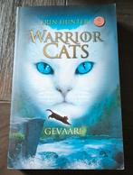 Erin Hunter - Warrior Cats - Gevaar! - Paperback, Ophalen of Verzenden, Zo goed als nieuw, Erin Hunter, Fictie