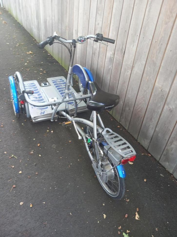 rolstoel fiets met electrische steun VELOPLUS, Diversen, Rolstoelen, Gebruikt, Elektrische rolstoel, Ophalen
