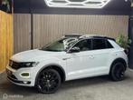 Volkswagen T-Roc 1.5 TSI Sport Business R|Pano|Cam|Led|Acc, Electronic Stability Program (ESP), Zwart, 4 cilinders, 150 pk