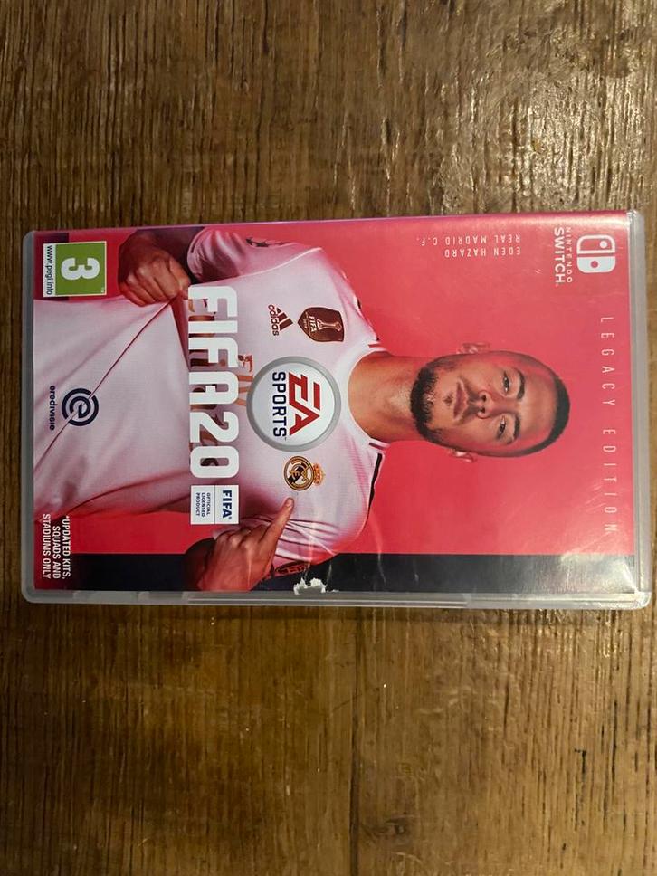FIFA 20 Legacy Edition, Spelcomputers en Games, Games | Nintendo Switch, Zo goed als nieuw, Sport, 3 spelers of meer, Vanaf 3 jaar
