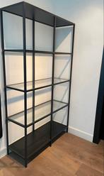 Zwarte stalen vitrinekast met glas, Huis en Inrichting, Kasten | Boekenkasten, Ophalen, Met plank(en), 100 tot 150 cm, 150 tot 200 cm