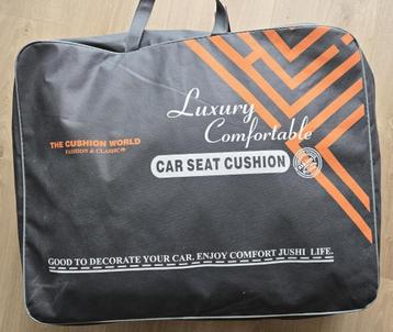 auto hoezen suzuki splash universeel  beschikbaar voor biedingen