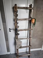 Decoratieve ladder, Doe-het-zelf en Verbouw, Ladders en Trappen, Ophalen, Zo goed als nieuw, Minder dan 2 meter