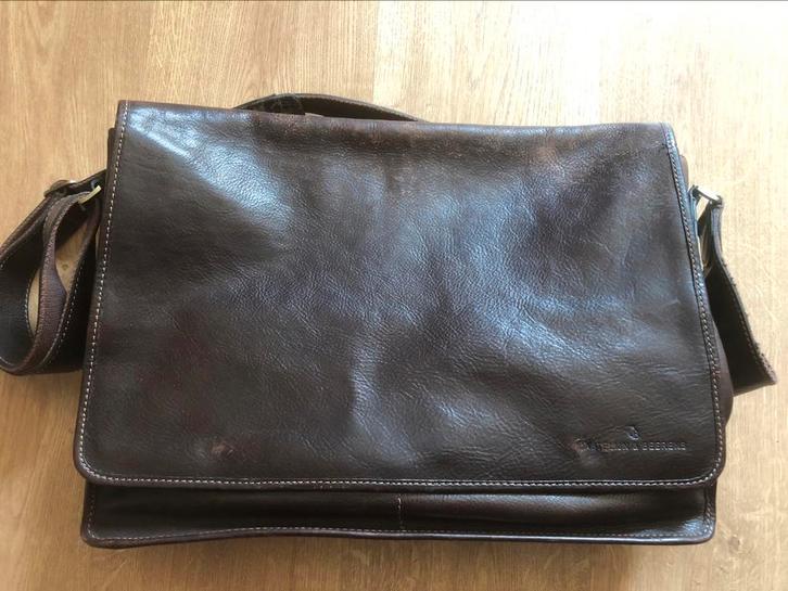 Bruine leren schoudertas Castelijn & Beerens, Sieraden, Tassen en Uiterlijk, Tassen | Schoudertassen, Gebruikt, Overige merken