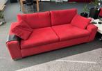 Tweezitsbank (2x) plus Hocker; Italiaans Design; kleur rood, Huis en Inrichting, Banken | Bankstellen, Ophalen, Gebruikt, Tweepersoons