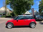 Mini COOPER 1.6 COOPER PEPPER / AIRCO / HALF LEDER / ELEK. R, Voorwielaandrijving, 1025 kg, 15 km/l, Gebruikt