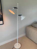 Vintage staande lamp  Vloerlamp Jaren 70 wit, Huis en Inrichting, Ophalen, Gebruikt, Retro Vintage Scandinavian, Metaal