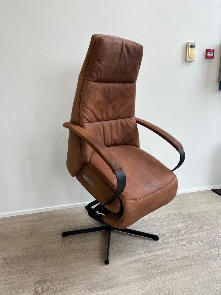 Prominent Sta Op E-100 Craft Op Accu Relaxfauteuil L Bruin, Huis en Inrichting, Fauteuils, Zo goed als nieuw, Leer, Minder dan 50 cm