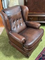 Elegante Rust: Luxe Leren Fauteuil, Ophalen, Klassiek, Zo goed als nieuw, 50 tot 75 cm